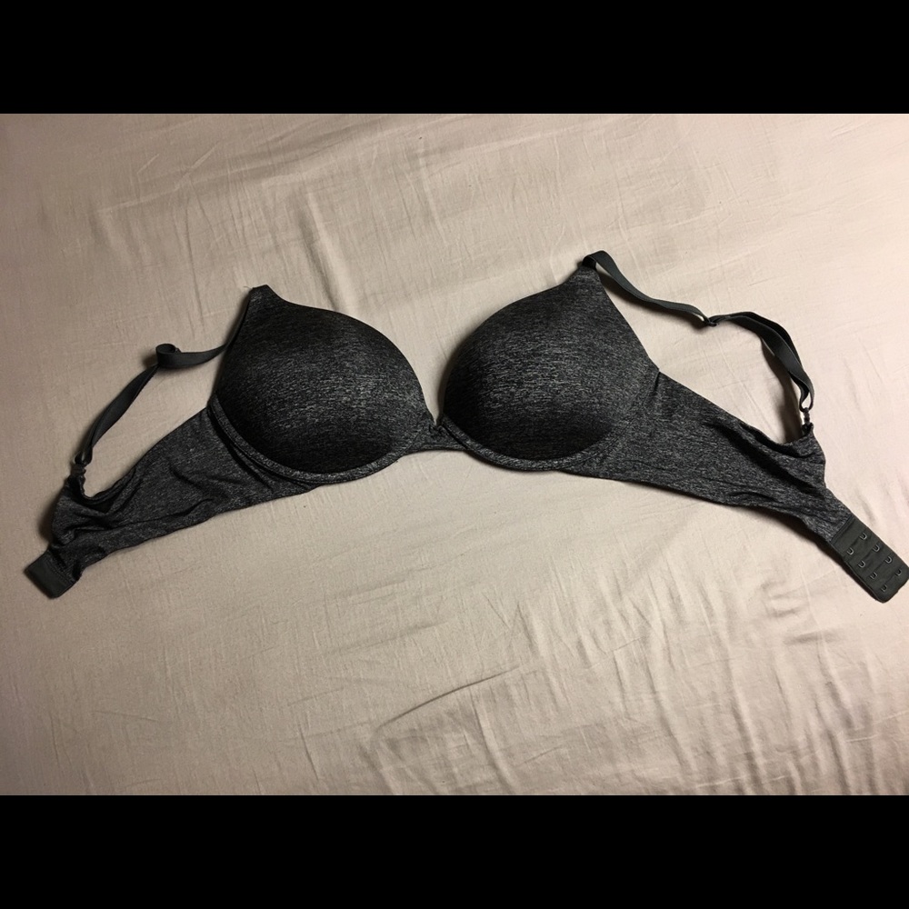 Victoria’s Secret Bra 36C